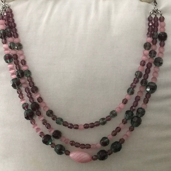 Jewelry - Beautiful Crystal & Glass Beaded Necklace, 24”